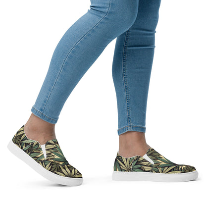 Marijuana leaf Women’s slip-on canvas shoes